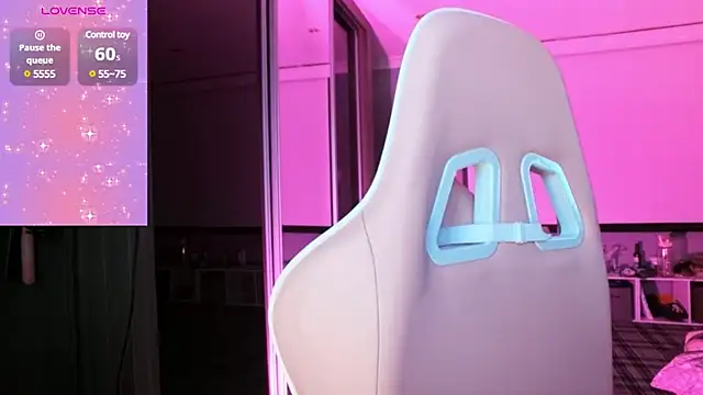 Daisydelicious online show from 02/15/25, 11:06