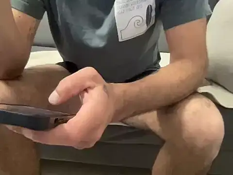 4small4inchlol online show from 04/23/26, 07:05