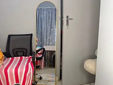 MissBigNipples online show from 01/11/26, 03:00