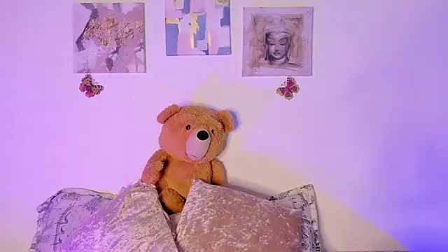 Snapshot of samara_jonness chatting on 01/31/25, 09:37 samara jonness online show from 01/31/25, 09:37