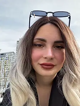 Snapshot of SandraCarter chatting on 03/15/25, 07:09 SandraCarter online show from 03/15/25, 07:09