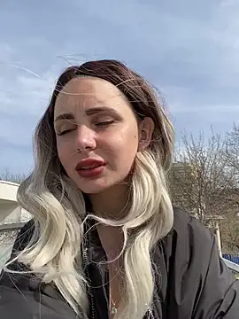 Snapshot of SandraCarter chatting on 03/15/25, 10:13 SandraCarter online show from 03/15/25, 10:13