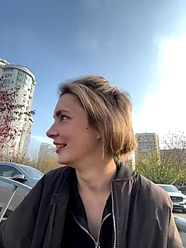 Snapshot of SandraCarter chatting on 11/07/25, 07:08 SandraCarter online show from 11/07/25, 07:08