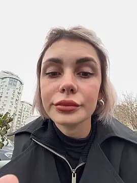 Snapshot of SandraCarter chatting on 12/04/25, 07:06 SandraCarter online show from 12/04/25, 07:06