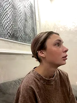 Snapshot of SandraCarter chatting on 12/18/25, 07:03 SandraCarter online show from 12/18/25, 07:03