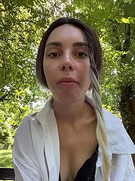 SandraCarter online show from 06/25/26, 07:35