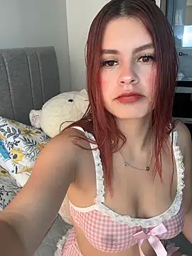 Isa smeraldy online show from 02/07/26, 02:54