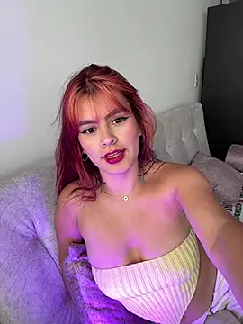 Snapshot of Isa_smeraldy chatting on 07/23/26, 08:07 Isa smeraldy online show from 07/23/26, 08:07
