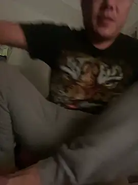 YoY-man online show from 12/30/24, 05:55