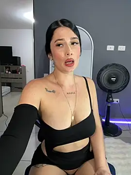 Snapshot of Libia_James chatting on 03/07/25, 01:20 Libia James online show from 03/07/25, 01:20