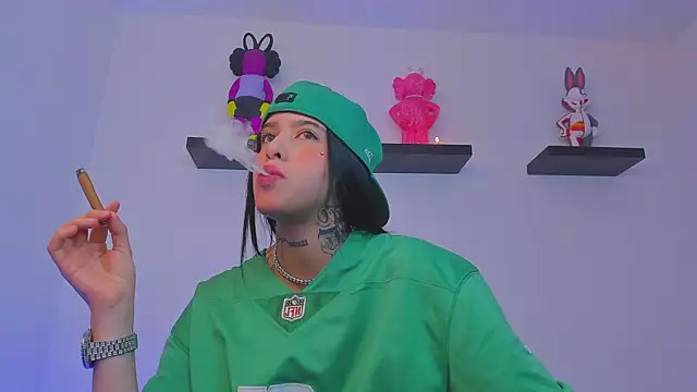 Gangster Girl online show from 02/17/25, 10:58