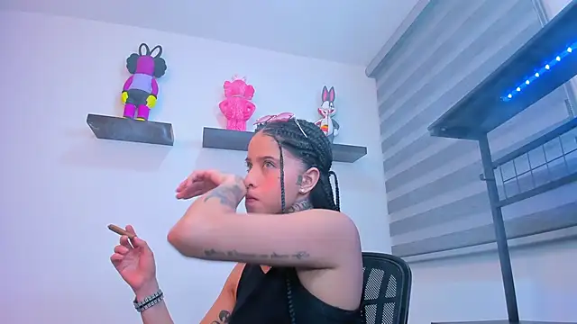 Gangster Girl online show from 10/04/25, 12:52