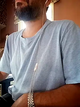 daddy indian online show from 09/10/25, 04:23