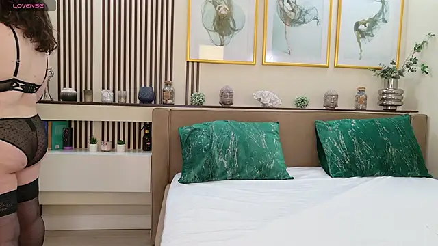 Snapshot of JESSYKA chatting on 03/07/25, 11:40 JESSYKA online show from 03/07/25, 11:40