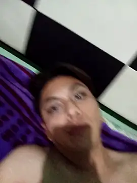 Snapshot of AngLMex chatting on 09/14/25, 08:02 AngLMex online show from 09/14/25, 08:02