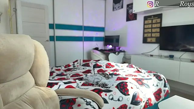 courteous raspberrry online show from 03/20/26, 12:21