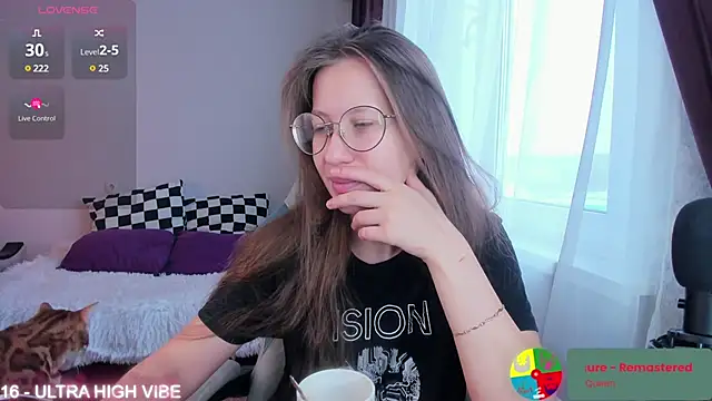 Snapshot of ms_allison_w chatting on 02/07/25, 11:23 ms allison w online show from 02/07/25, 11:23