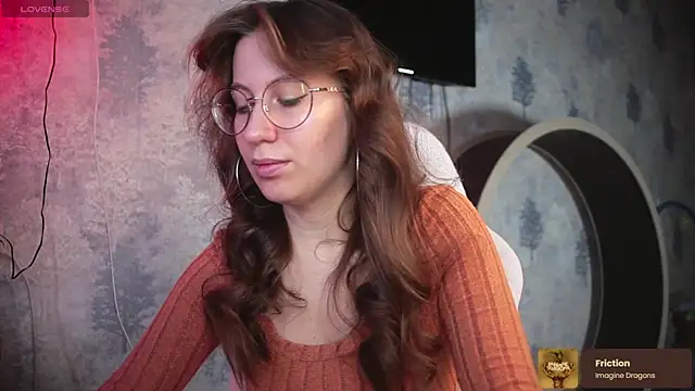 Snapshot of ms_allison_w chatting on 12/16/25, 11:15 ms allison w online show from 12/16/25, 11:15