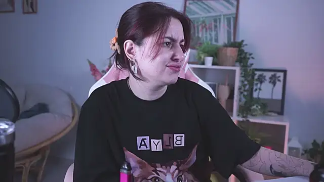 Lana  May online show from 03/14/25, 11:23