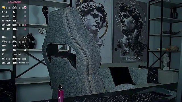 Lana  May online show from 10/11/25, 12:15