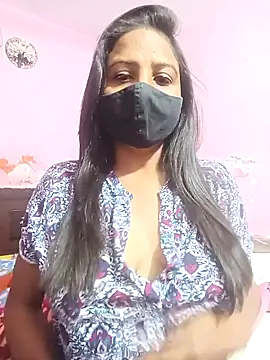 Snapshot of Simran-Simran chatting on 12/08/24, 04:25 Simran-Simran online show from 12/08/24, 04:25