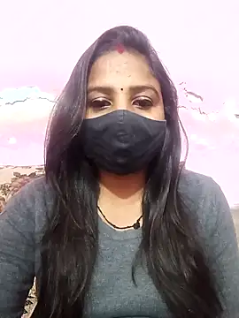 Snapshot of Simran-Simran chatting on 01/16/25, 11:58 Simran-Simran online show from 01/16/25, 11:58
