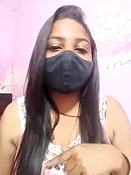 Snapshot of Simran-Simran chatting on 02/21/25, 02:39 Simran-Simran online show from 02/21/25, 02:39