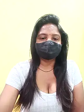 Snapshot of Simran-Simran chatting on 10/07/25, 03:36 Simran-Simran online show from 10/07/25, 03:36