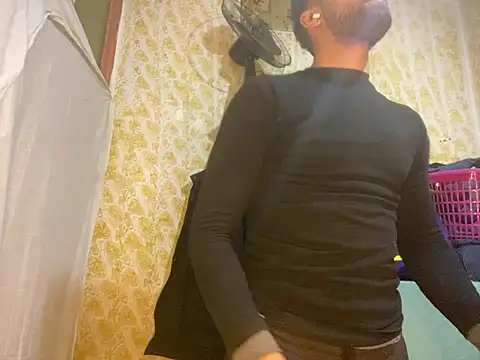 Snapshot of GaaTto chatting on 03/21/25, 01:13 GaaTto online show from 03/21/25, 01:13