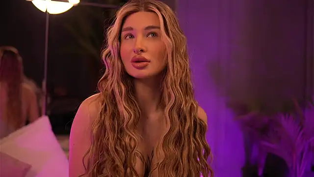 AvaShayy online show from 03/04/25, 01:01