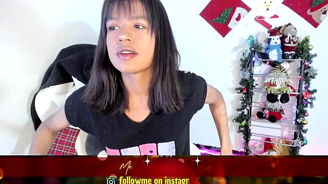 meganthompsonn22 online show from 12/16/25, 01:54