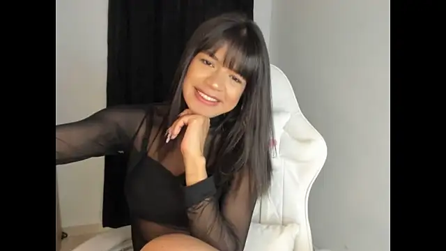 meganthompsonn22 online show from 06/25/26, 10:09