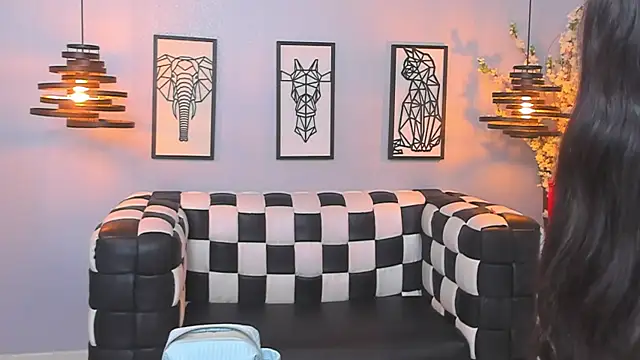 Snapshot of SARAFOXX_ chatting on 12/06/24, 07:23 SARAFOXX online show from 12/06/24, 07:23