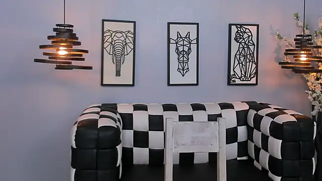 Snapshot of SARAFOXX_ chatting on 12/07/24, 03:41 SARAFOXX online show from 12/07/24, 03:41