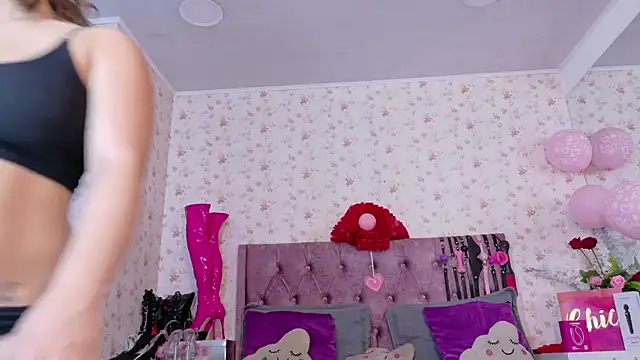 Snapshot of AvrillThomas chatting on 02/27/26, 08:09 AvrillThomas online show from 02/27/26, 08:09