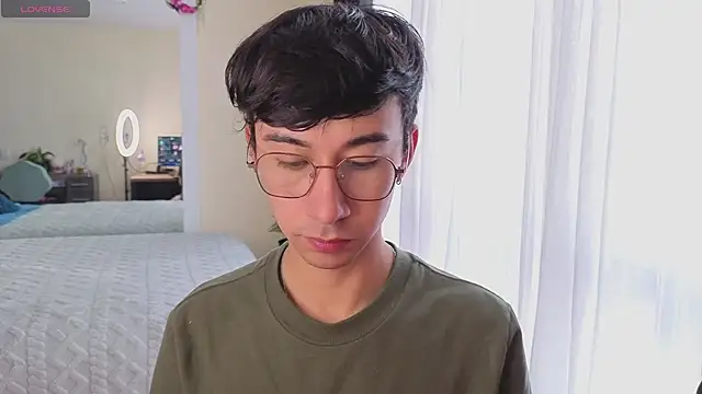 cameron cum online show from 12/05/25, 11:52