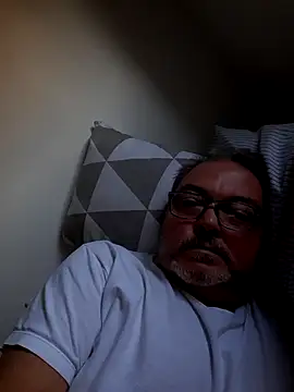 bluangelo online show from 12/02/25, 01:50