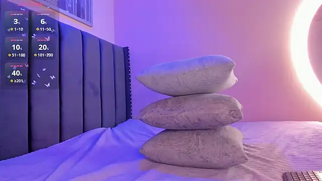 viiolett lee online show from 02/07/25, 01:47