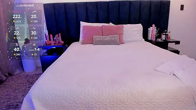 susyy7 online show from 10/22/25, 03:40