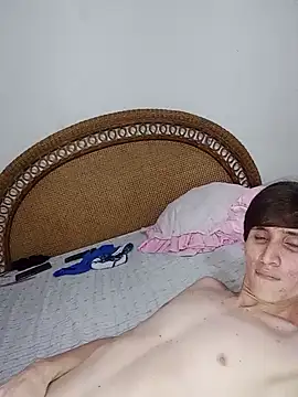 Milfvalesk online show from 03/01/25, 10:21