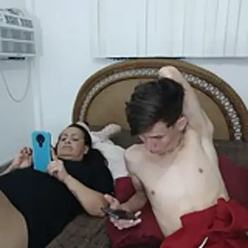 Milfvalesk online show from 12/05/25, 06:11