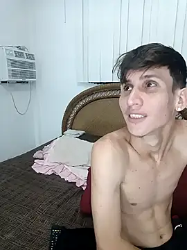 Milfvalesk online show from 12/19/25, 11:50