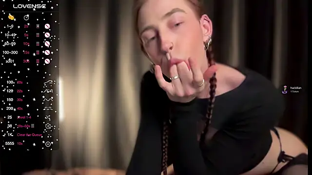 Avril Pearly  online show from 01/18/25, 06:53