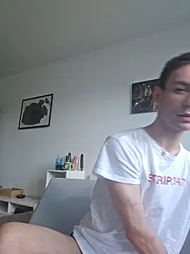 nickdtr online show from 10/03/25, 01:30