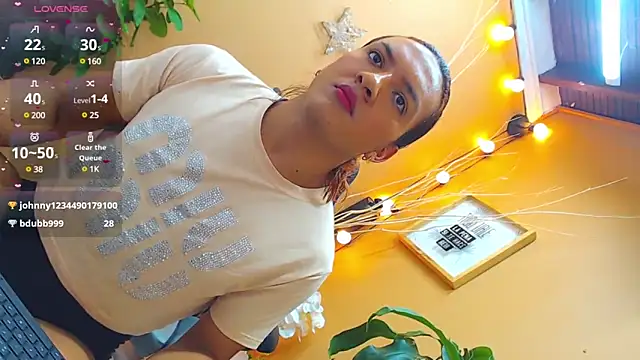 aslyhernandez 7 online show from 03/07/25, 12:48