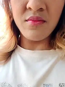 aslyhernandez 7 online show from 10/09/25, 02:04