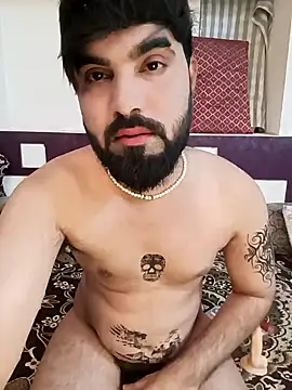 Snapshot of Chris_Strokes_69 chatting on 02/04/25, 06:17 Chris Strokes 69 online show from 02/04/25, 06:17