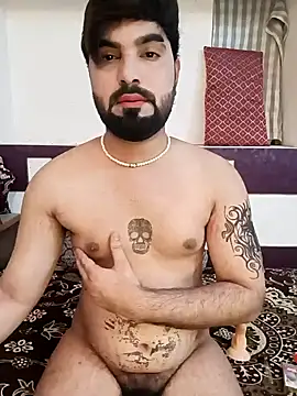 Snapshot of Chris_Strokes_69 chatting on 02/08/25, 08:21 Chris Strokes 69 online show from 02/08/25, 08:21