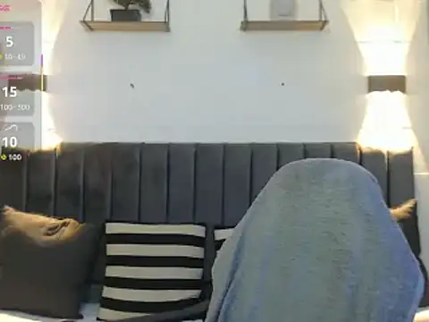 Snapshot of jake_shadow14 chatting on 09/13/25, 02:44 jake shadow14 online show from 09/13/25, 02:44