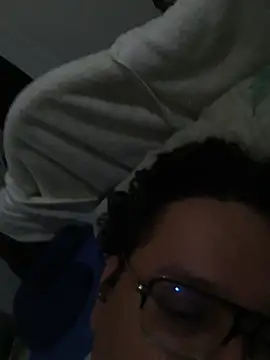 beautiful hands  online show from 04/22/26, 03:31